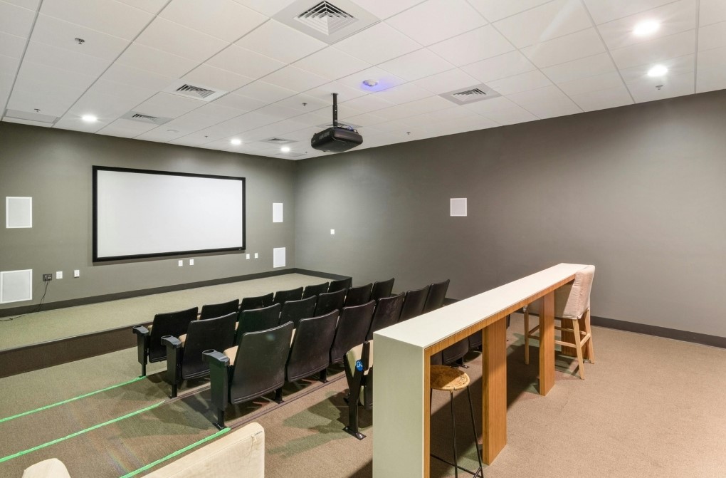 Projector-Wireless-Presentation Wireless Presentation - Projector